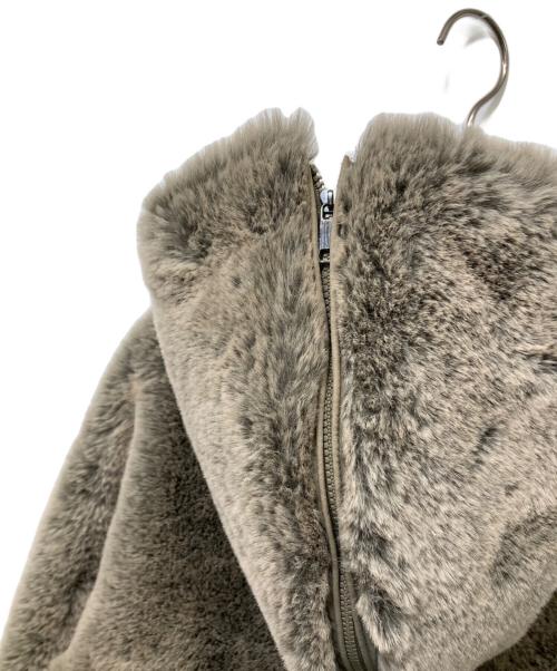 VEGANCODE（ヴィーガンコード）VEGANCODE (ヴィーガンコード) FAUX FUR ブルゾン グレー サイズ:UK10の古着・服飾アイテム