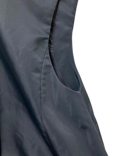 machatt（マチャット）machatt (マチャット) ナイロンツイルドレス ブラック サイズ:Freeの古着・服飾アイテム