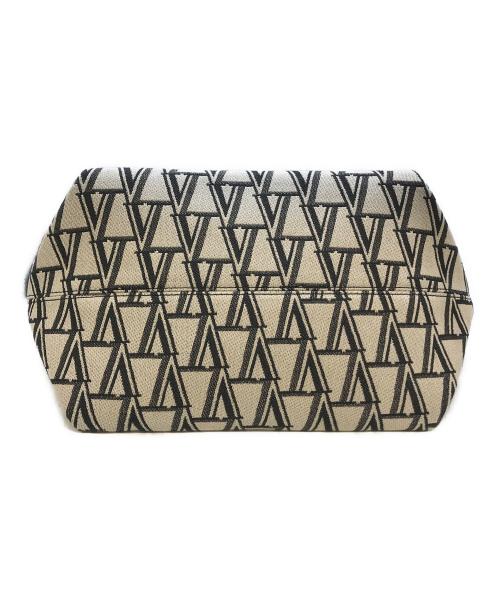 SHiME（シィメ）SHIME (シィメ) VERMEIL par iena (ヴェルメイユ パー イエナ) 別注ジャガードハンドバッグ ホワイト×ブラックの古着・服飾アイテム