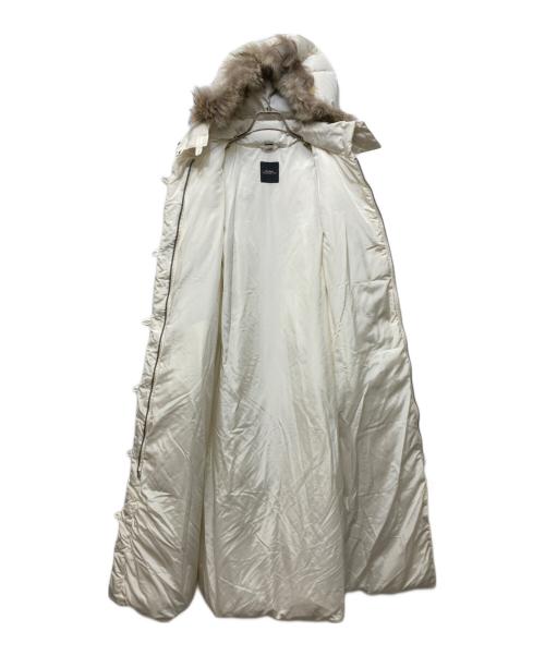 Max Mara WEEK END LINE（マックスマーラ ウイークエンドライン）MAX MARA WEEK END LINE (マックスマーラ ウイークエンドライン) ファー付ロングダウンコート アイボリー サイズ:38 未使用品の古着・服飾アイテム