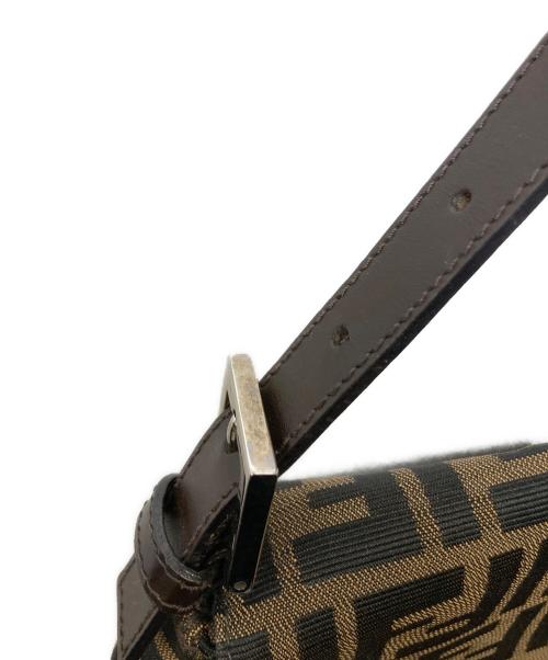 FENDI（フェンディ）FENDI (フェンディ) ズッカ柄 マンマバケット ブラウンの古着・服飾アイテム