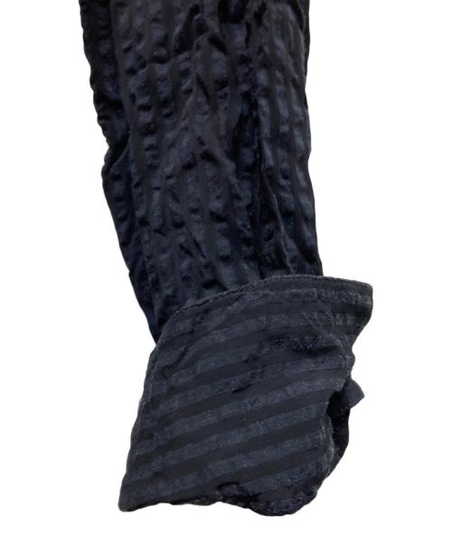 STUDIO NICHOLSON（スタジオ ニコルソン）STUDIO NICHOLSON (スタジオ ニコルソン) シアサッカーストライプシャツ ネイビー サイズ:Ⅿの古着・服飾アイテム