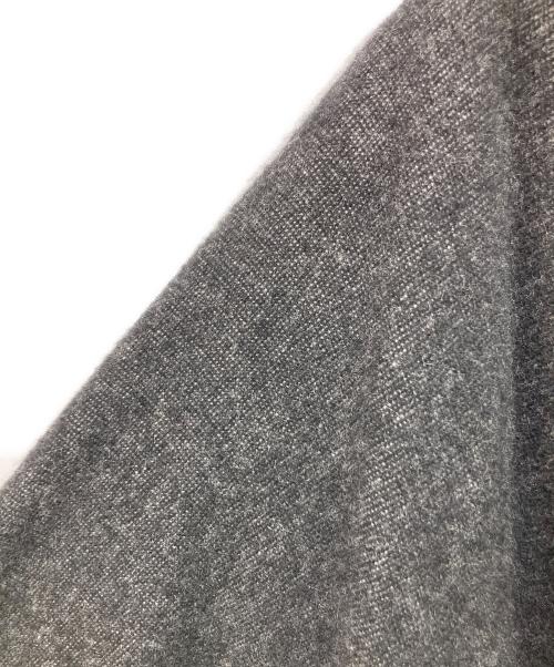 MONCLER（モンクレール）MONCLER (モンクレール) MANTELLA ロゴケープ ブラック サイズ:Freeの古着・服飾アイテム