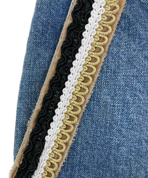 sacai（サカイ）sacai (サカイ) ベルテッドワイドデニムパンツ インディゴ サイズ:２の古着・服飾アイテム