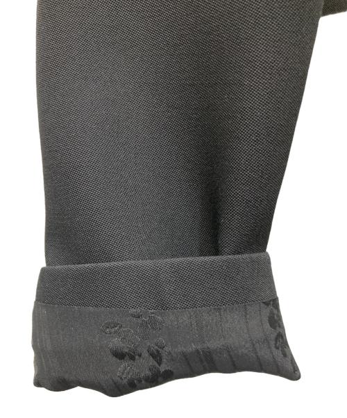 VALENTINO（ヴァレンティノ）VALENTINO (ヴァレンティノ) エンブロイダリー＆ボウジャケット ホワイト×ブラック サイズ:44の古着・服飾アイテム