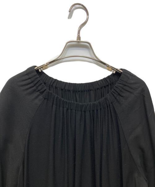 EVERYDAY I LIKE.（エヴリデイ アイ ライク）EVERYDAY I LIKE. (エヴリデイ アイ ライク) レーヨンシルクワンピース ブラック サイズ:FREEの古着・服飾アイテム