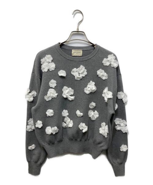 UNITED ARROWS（ユナイテッドアローズ）UNITED ARROWS (ユナイテッドアローズ) 3D フラワーモチーフ ロングスリーブ ニット グレー サイズ:Freeの古着・服飾アイテム