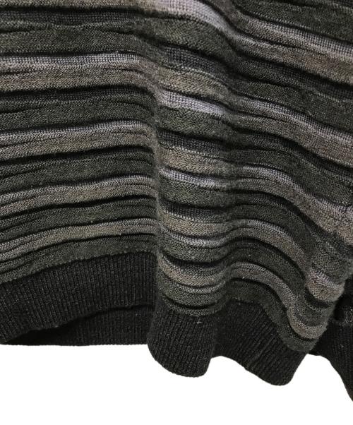 ISSEY MIYAKE MEN（イッセイミヤケメン）ISSEY MIYAKE MEN (イッセイミヤケメン) 3Dニット グレー サイズ:２の古着・服飾アイテム