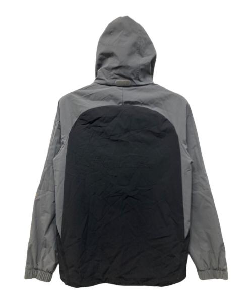 NIKE（ナイキ）NIKE (ナイキ) F.C.R.B. (エフシーレアルブリストル) ウォームアップジャケット グレー サイズ:Sの古着・服飾アイテム