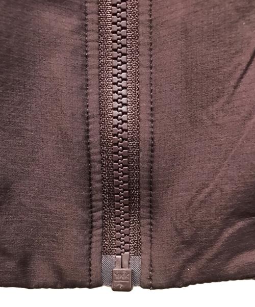 ARC'TERYX（アークテリクス）ARC'TERYX (アークテリクス) ATOM LT SHORT JACKET ボルドー サイズ:Mの古着・服飾アイテム