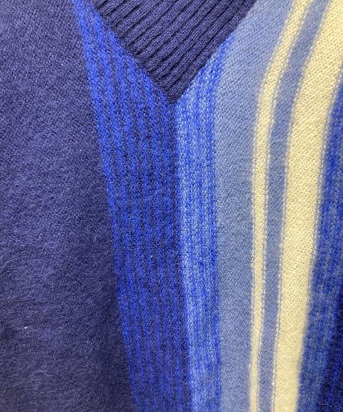 ISSEY MIYAKE（イッセイミヤケ）ISSEY MIYAKE (イッセイミヤケ) タートルネックニット ブルー サイズ:不明の古着・服飾アイテム