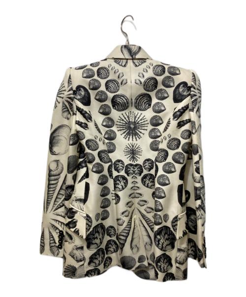 ALEXANDER McQUEEN（アレキサンダーマックイーン）ALEXANDER McQUEEN (アレキサンダーマックイーン) 総柄テーラードジャケット ホワイト サイズ:Sの古着・服飾アイテム