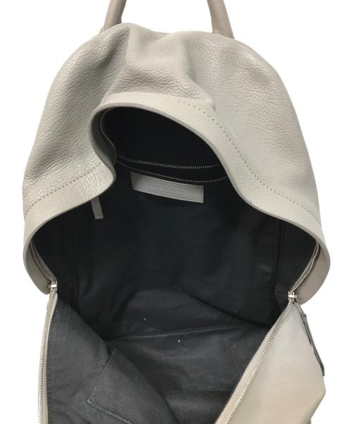 BALENCIAGA（バレンシアガ）BALENCIAGA (バレンシアガ) クラシック バックパック グレーの古着・服飾アイテム