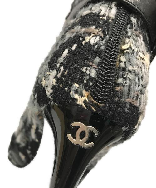 CHANEL（シャネル）CHANEL (シャネル) レザーツイードコンビカメリアロングブーツ ホワイト×ブラック サイズ:38の古着・服飾アイテム
