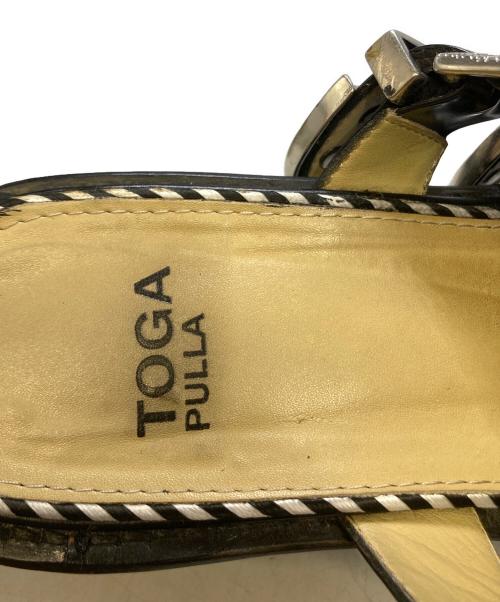 TOGA PULLA（トーガ プルラ）TOGA PULLA (トーガ プルラ) クロスストラップフラットシューズ ブラック サイズ:37の古着・服飾アイテム