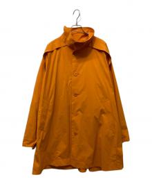 HOMME PLISSE ISSEY MIYAKE（オム プリッセ イッセイ ミヤケ）の古着「WING COAT」｜オレンジ