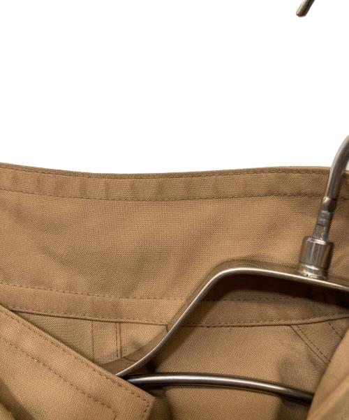 ISSEY MIYAKE MEN（イッセイミヤケメン）ISSEY MIYAKE MEN (イッセイミヤケメン) フラットジャケット ベージュ サイズ:3の古着・服飾アイテム