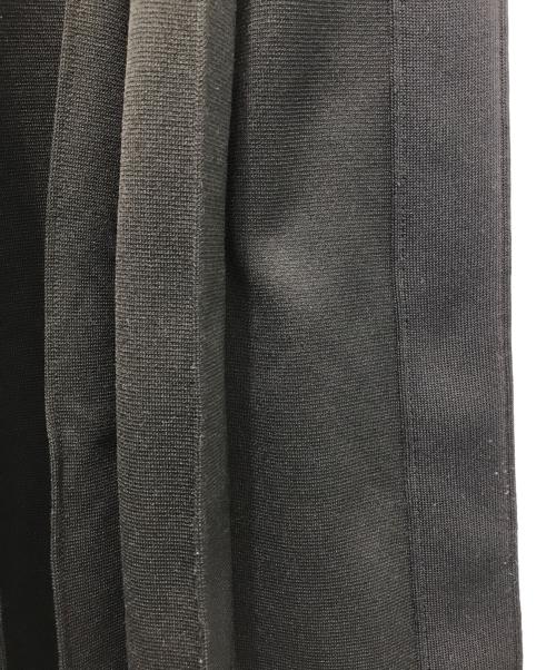 ROBE DE CHAMBRE COMME DES GARCONS（ローブドシャンブル コムデギャルソン）ROBE DE CHAMBRE COMME DES GARCONS (ローブドシャンブル コムデギャルソン) プリーツスカート ブラック サイズ:Mの古着・服飾アイテム