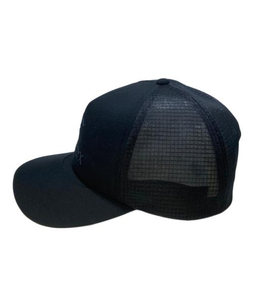 ARC'TERYX（アークテリクス）ARC'TERYX (アークテリクス) ロゴトラッカーキャップ ブラックの古着・服飾アイテム