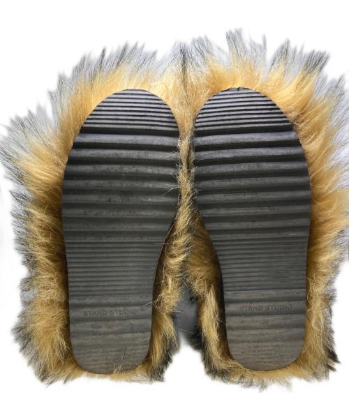 Stand Studio（スタンド スタジオ）STAND STUDIO (スタンド スタジオ) ファーブーツ ブラウン サイズ:38の古着・服飾アイテム