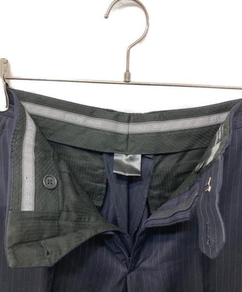 GIORGIO ARMANI（ジョルジョアルマーニ）GIORGIO ARMANI (ジョルジョアルマーニ) 2Bストライプセットアップスーツ ネイビー サイズ:46の古着・服飾アイテム