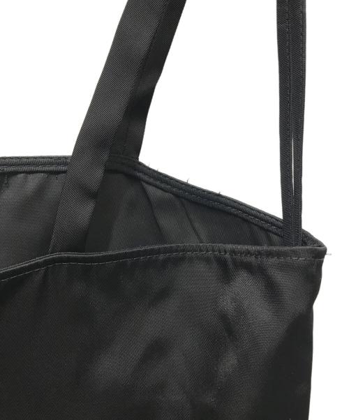 PRADA（プラダ）PRADA (プラダ) トライアングルロゴキャミワンピース　ナイロン三角プレートワンピース ブラック サイズ:SIZE 38の古着・服飾アイテム