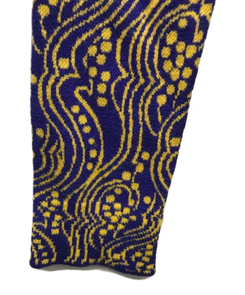 PRADA（プラダ）PRADA (プラダ) 総柄タートルネックニット ブルー×イエロー サイズ:SIZE 40の古着・服飾アイテム