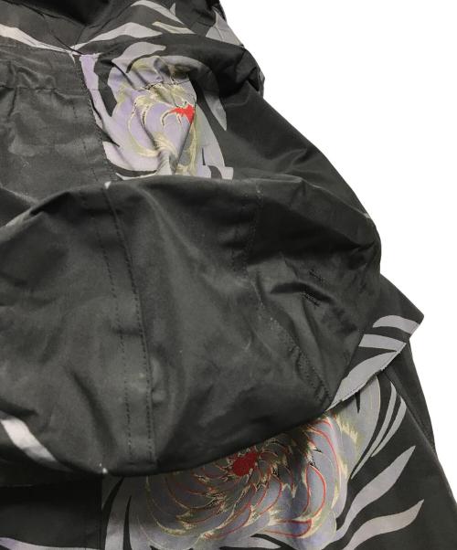 UNDERCOVER（アンダーカバー）UNDERCOVER (アンダーカバー) 転写ウェザーフード付ノーカラーショートモッズコート ブラック サイズ:2の古着・服飾アイテム