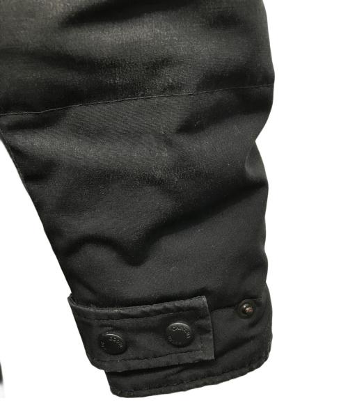 CANADA GOOSE（カナダグース）CANADA GOOSE (カナダグース) MACKENZIE PARKA ダウンコート ブラック サイズ:SIZE Sの古着・服飾アイテム