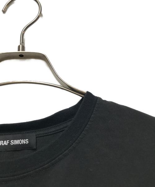RAF SIMONS（ラフシモンズ）RAF SIMONS (ラフシモンズ) JOY DIVISION プリントTシャツ ブラック サイズ:Mの古着・服飾アイテム
