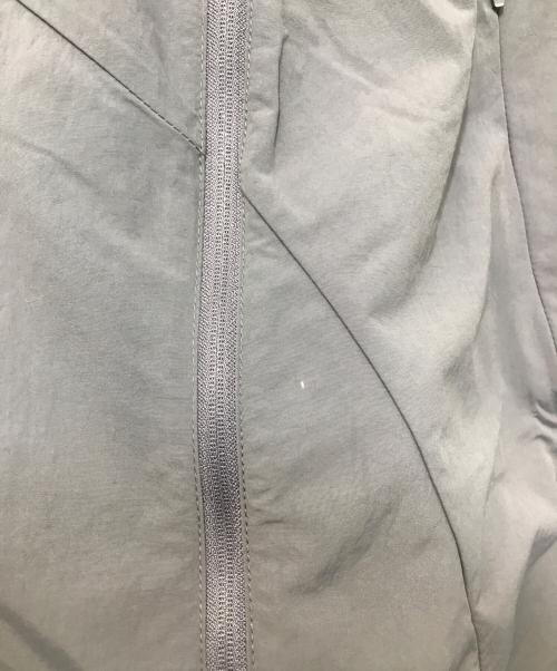 san san gear（サンサンギア）SAN SAN GEAR (サンサンギア) ジップアップナイロンジャケット グレー サイズ:SIZE 1の古着・服飾アイテム