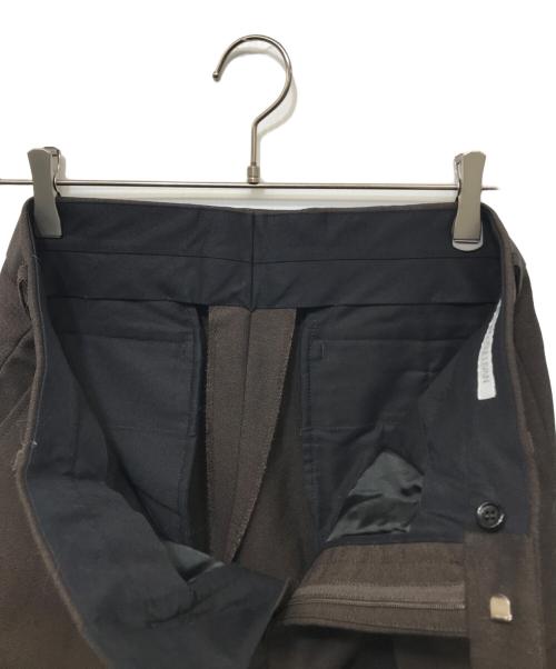JOHN LAWRENCE SULLIVAN（ジョン ローレンス サリバン）JOHN LAWRENCE SULLIVAN (ジョン ローレンス サリバン) MOHAIR WOOL STRAIGHT TROUSERS ブラウン サイズ:46の古着・服飾アイテム