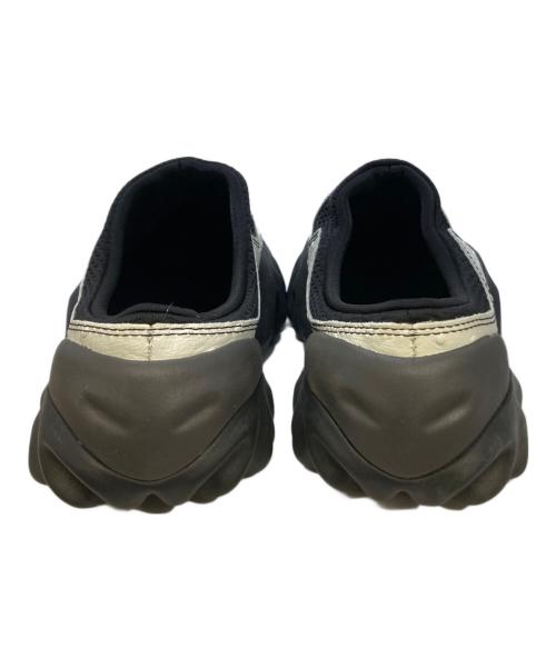 OAKLEY（オークリー）OAKLEY (オークリー) FACTORY TEAM OSTRICH CHOP SAW MULE ホワイト×ブラック サイズ:SIZE 27cmの古着・服飾アイテム