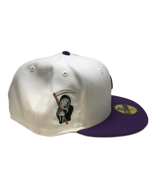 SUPREME（シュプリーム）Supreme (シュプリーム) New Era (ニューエラ) Supreme Reaper S Logo Cap ホワイト×パープル 未使用品の古着・服飾アイテム