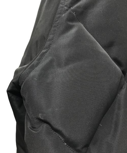 Eddie Bauer（エディーバウアー）Eddie Bauer (エディーバウアー) Black Tag コレクション スカイライナーダウンジャケット ブラック サイズ:XLの古着・服飾アイテム