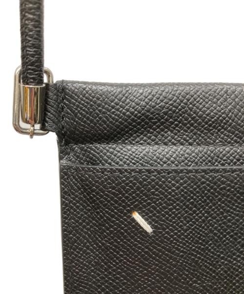 Maison Margiela（メゾンマルジェラ）Maison Margiela (メゾンマルジェラ) ショルダーフォンケース ブラックの古着・服飾アイテム