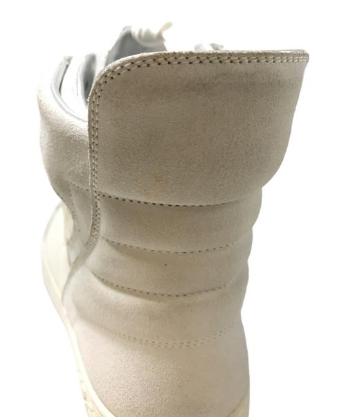 LOUIS VUITTON（ルイ ヴィトン）LOUIS VUITTON (ルイ ヴィトン) リヴォリ ハイカットスニーカー ホワイト サイズ:34 1/2の古着・服飾アイテム