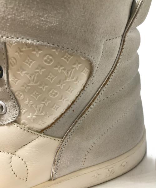LOUIS VUITTON（ルイ ヴィトン）LOUIS VUITTON (ルイ ヴィトン) リヴォリ ハイカットスニーカー ホワイト サイズ:34 1/2の古着・服飾アイテム