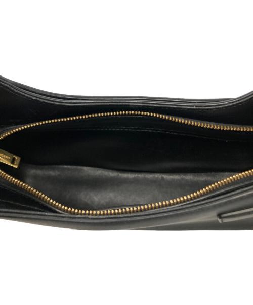 Ferragamo（フェラガモ）Ferragamo (フェラガモ) ガンチーニワンショルダーバッグ ブラックの古着・服飾アイテム