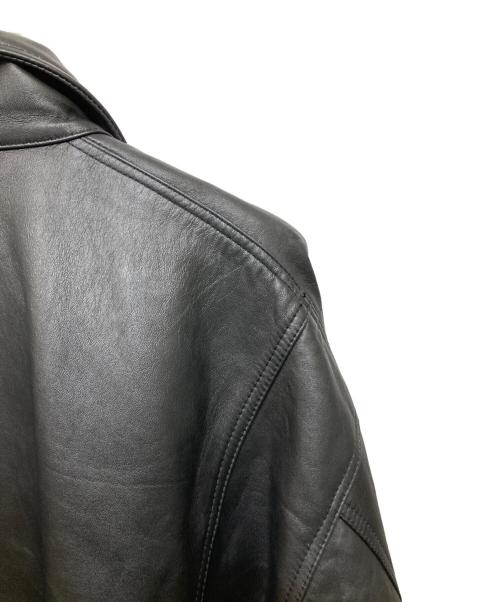 BEAMS（ビームス）BEAMS (ビームス) ワイドフィット 4ポケット レザー ブルゾン ブラック サイズ:Sの古着・服飾アイテム