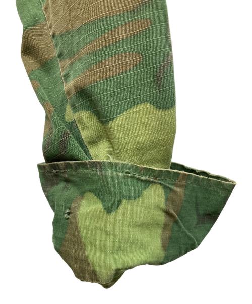 US ARMY（ユーエスアーミー）US ARMY (ユーエスアーミー) カモフラジャングルファティーグジャケット オリーブ サイズ:Mの古着・服飾アイテム