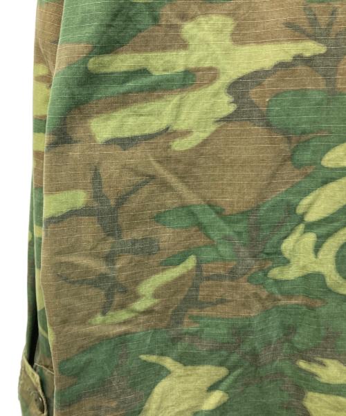 US ARMY（ユーエスアーミー）US ARMY (ユーエスアーミー) カモフラジャングルファティーグジャケット オリーブ サイズ:Mの古着・服飾アイテム