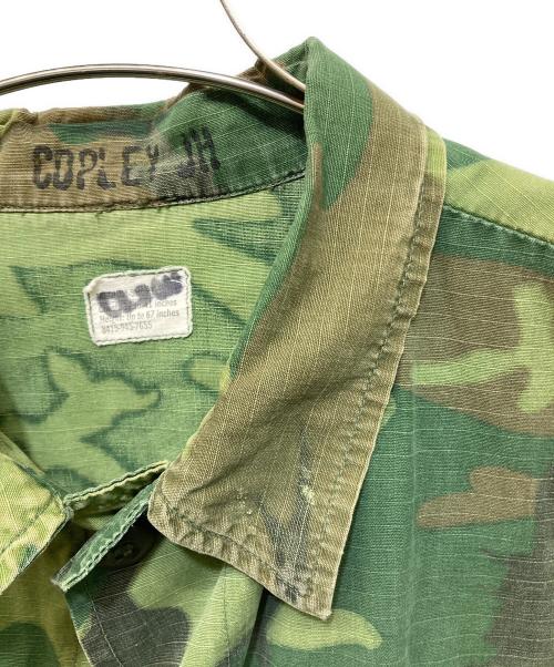 US ARMY（ユーエスアーミー）US ARMY (ユーエスアーミー) カモフラジャングルファティーグジャケット オリーブ サイズ:Mの古着・服飾アイテム