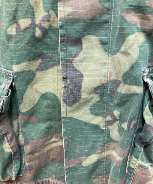 US ARMY（ユーエスアーミー）US ARMY (ユーエスアーミー) カモフラジャングルファティーグジャケット オリーブ サイズ:Mの古着・服飾アイテム