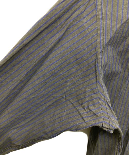 GAULTIER HOMME（ゴルティエオム）GAULTIER HOMME (ゴルティエオム) ストライプシャツ グレー サイズ:46の古着・服飾アイテム