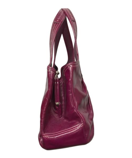 COACH（コーチ）COACH (コーチ) エルゴ パテントサッチェルバッグ パープルの古着・服飾アイテム