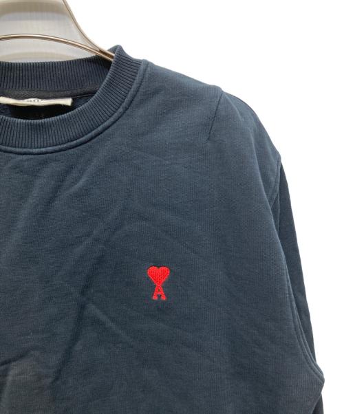 AMI Alexandre Mattiussi（アミアレクサンドルマテュッシ）AMI Alexandre Mattiussi (アミアレクサンドルマテュッシ) ハートロゴスウェット ブラック サイズ:XSの古着・服飾アイテム