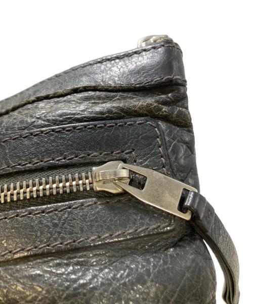 BALENCIAGA（バレンシアガ）BALENCIAGA (バレンシアガ) クラシック クリップ M クラッチバッグ グレーの古着・服飾アイテム