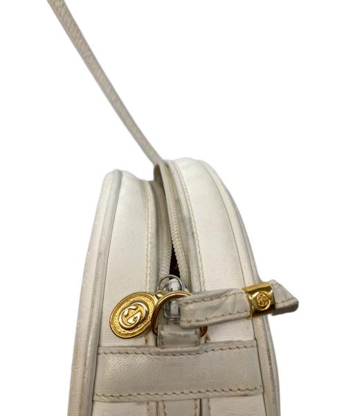 GUCCI（グッチ）GUCCI (グッチ) ラウンドショルダーバッグ ホワイトの古着・服飾アイテム