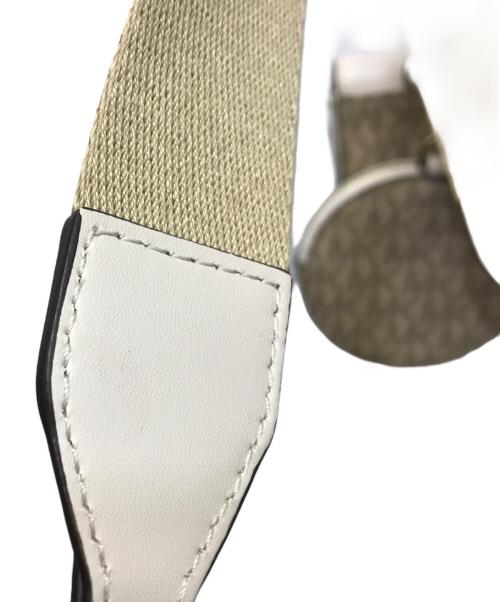 MICHAEL KORS（マイケル・コース）MICHAEL KORS (マイケル・コース) ジェットセットトラベルPVCウィズテックアタッチスモール ベージュの古着・服飾アイテム